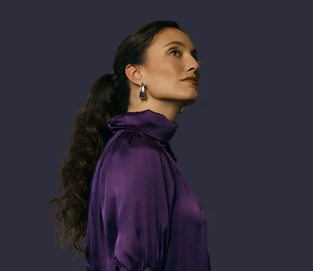 woman in purple